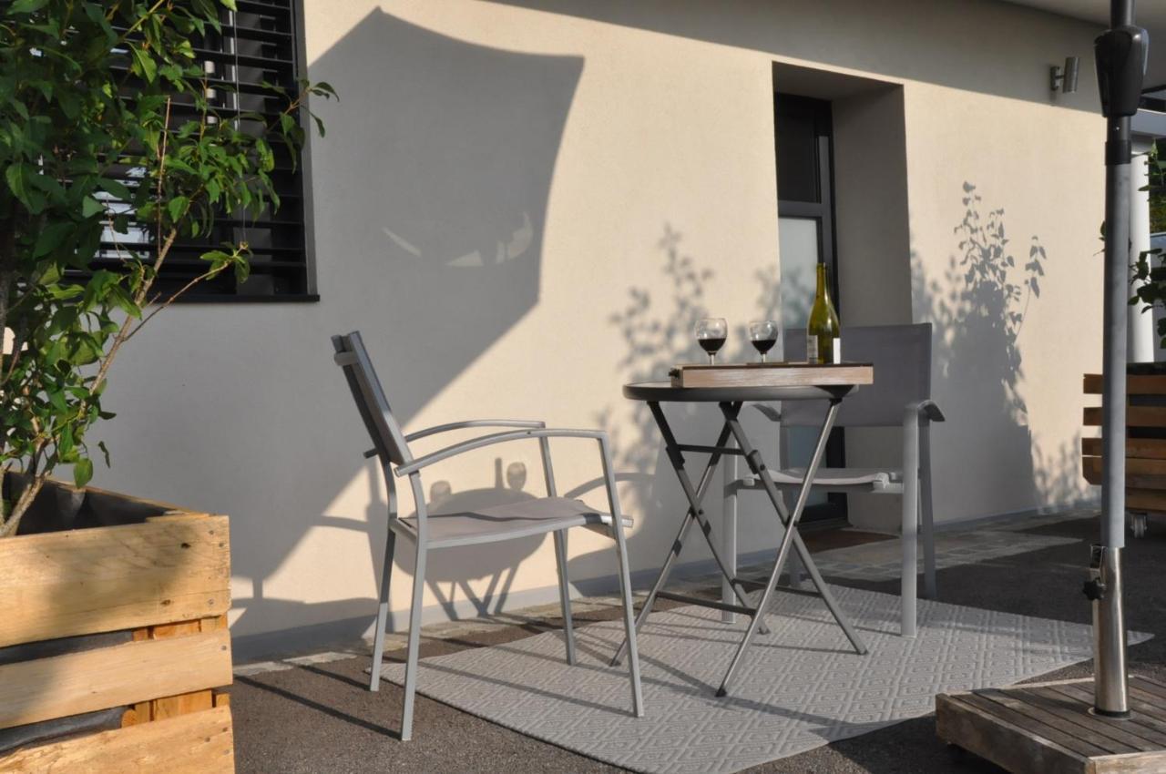 L'Adret Apartamento Villaz Exterior foto